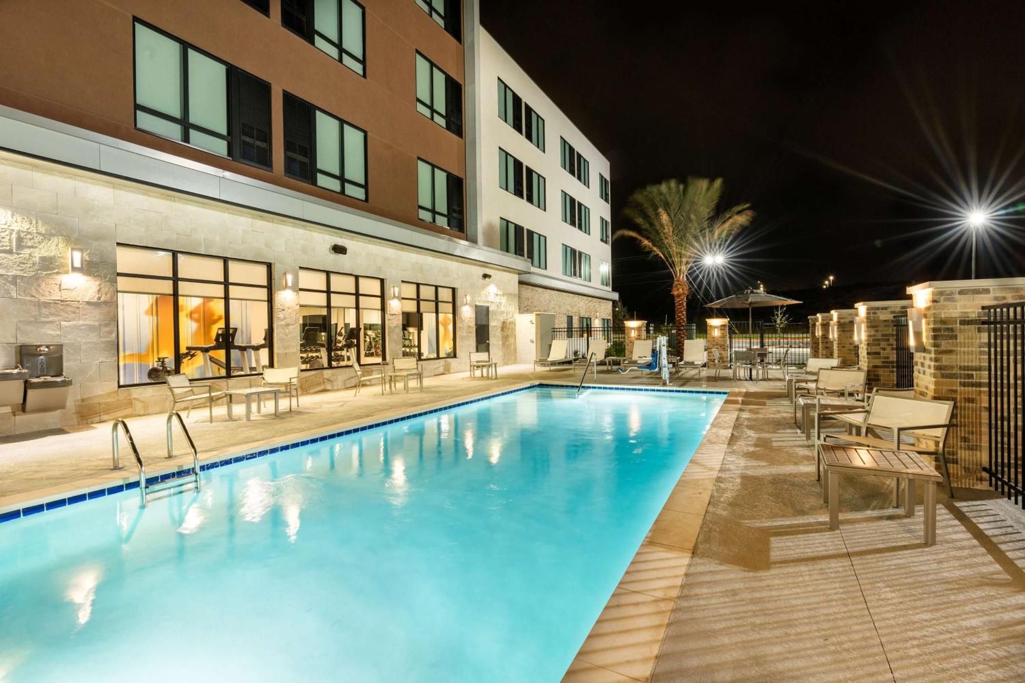Hyatt Place 이글패스 외부 사진